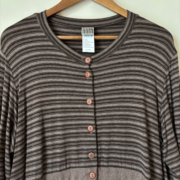 Lilith Striped Knit Top Medium Button Front Brown Lagenlook - Picture 2 of 7